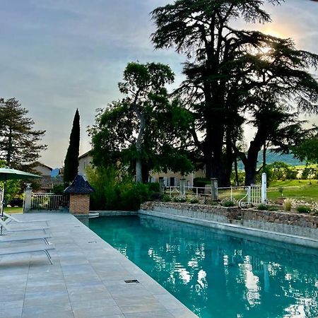 Villa Domaine De La Baisse à Saint-Etienne-la-Varenne Extérieur photo